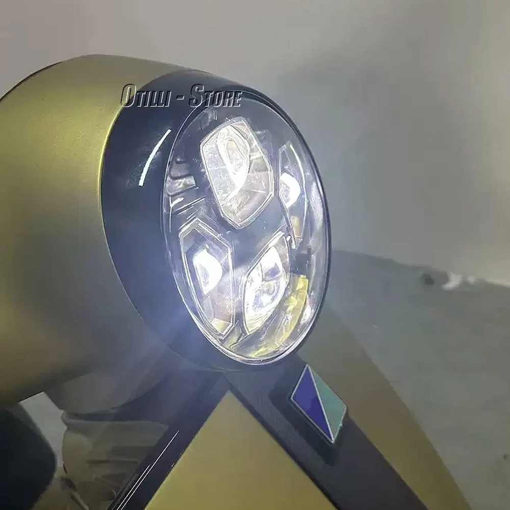 Model Kit Vespa - Lampu Depan LED GTS300 Aksesoris Motor